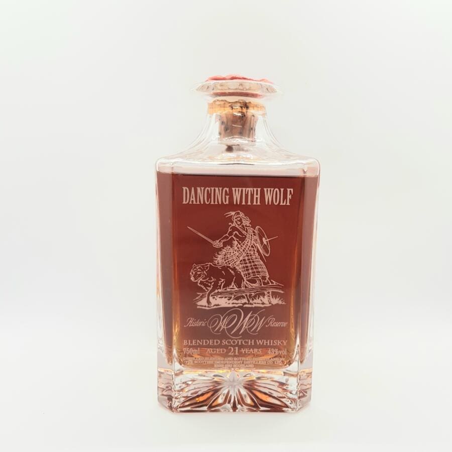 Dancing with Wolf (21 Jahre) Crystal Decanter
