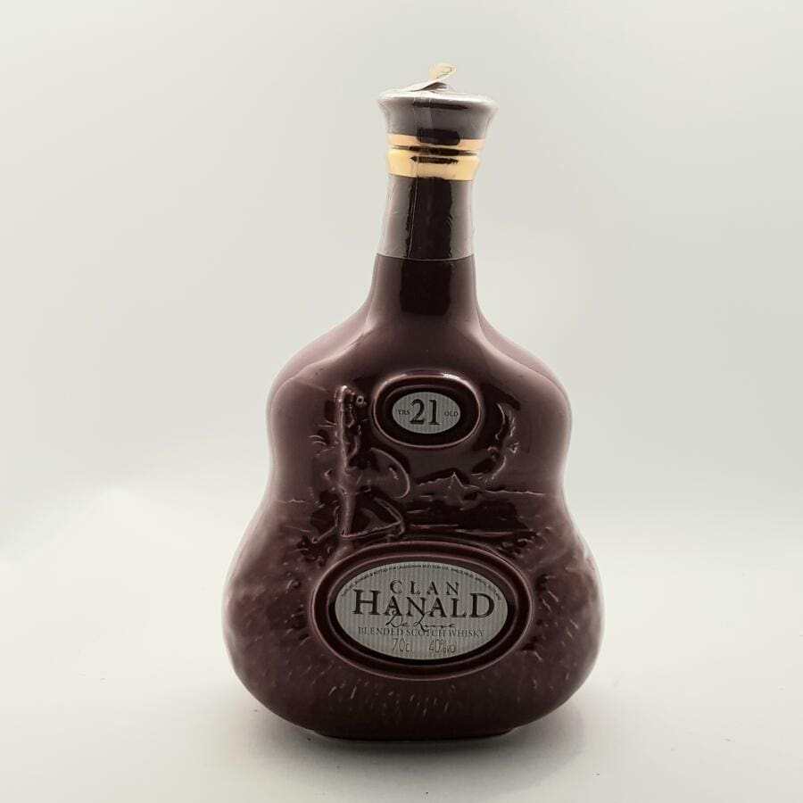 Clan Hanald (21 Jahre) Ceramic Decanter