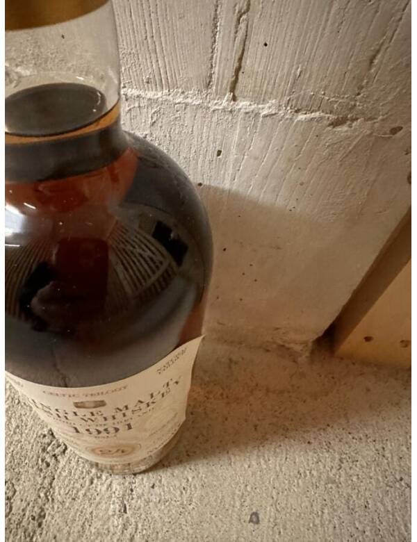 TWCC Eala 24Y Irish Single Malt Whiskey – Bild 3