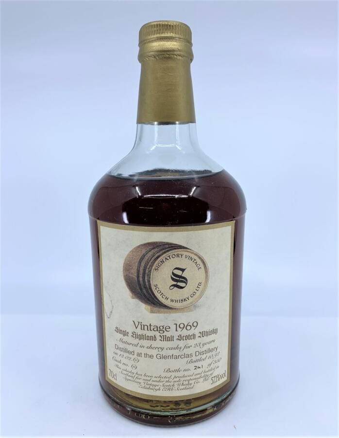 Glenfarclas (23 Jahre - 1969) Signatory Vintage