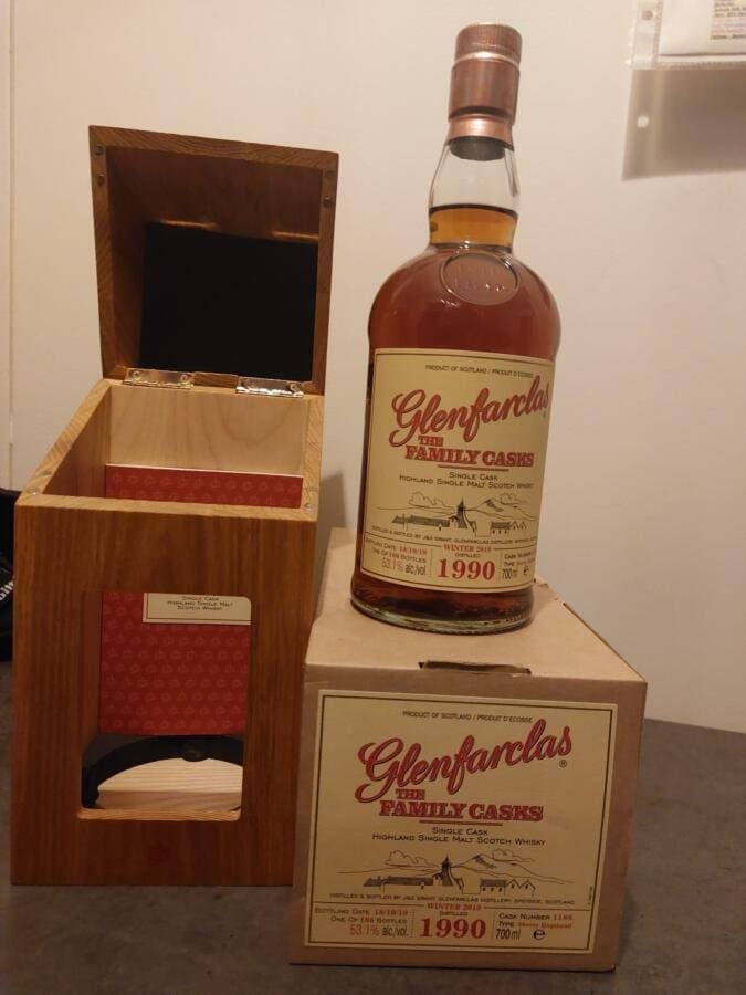 Glenfarclas 1990 - Family Casks (W19)
