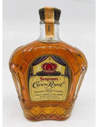 Crown Royal 1966 De Luxe (Seagram's)