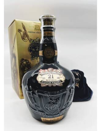 Royal Salute 21 Years - The Sapphire Flacon
