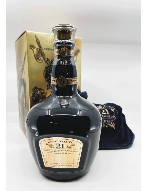 Royal Salute 21 Years – The Sapphire Flacon – Bild 2