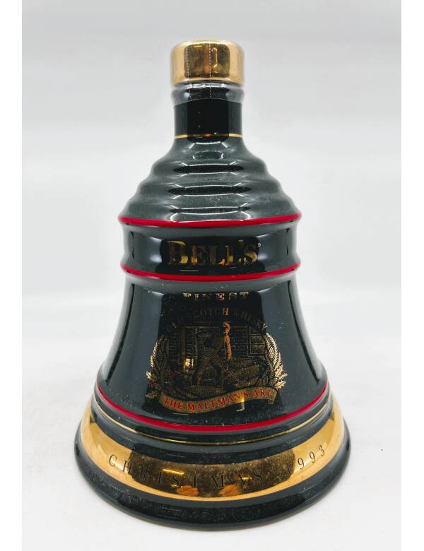 Bell’s 1993 (8 Years) – Christmas Decanter